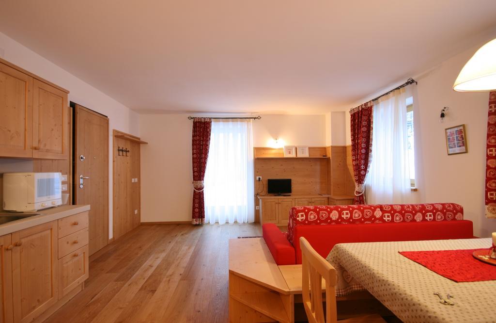 Casa Pecol Apartment Falcade Bagian luar foto
